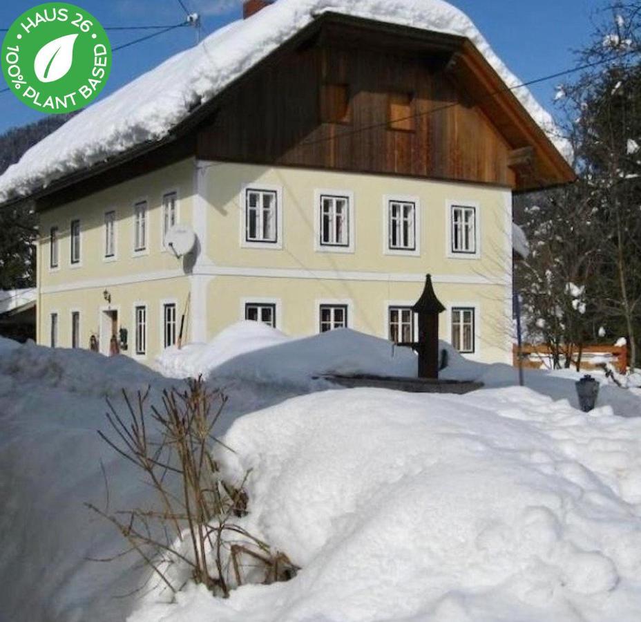 Haus 26 Weissbriach Bed & Breakfast Bagian luar foto