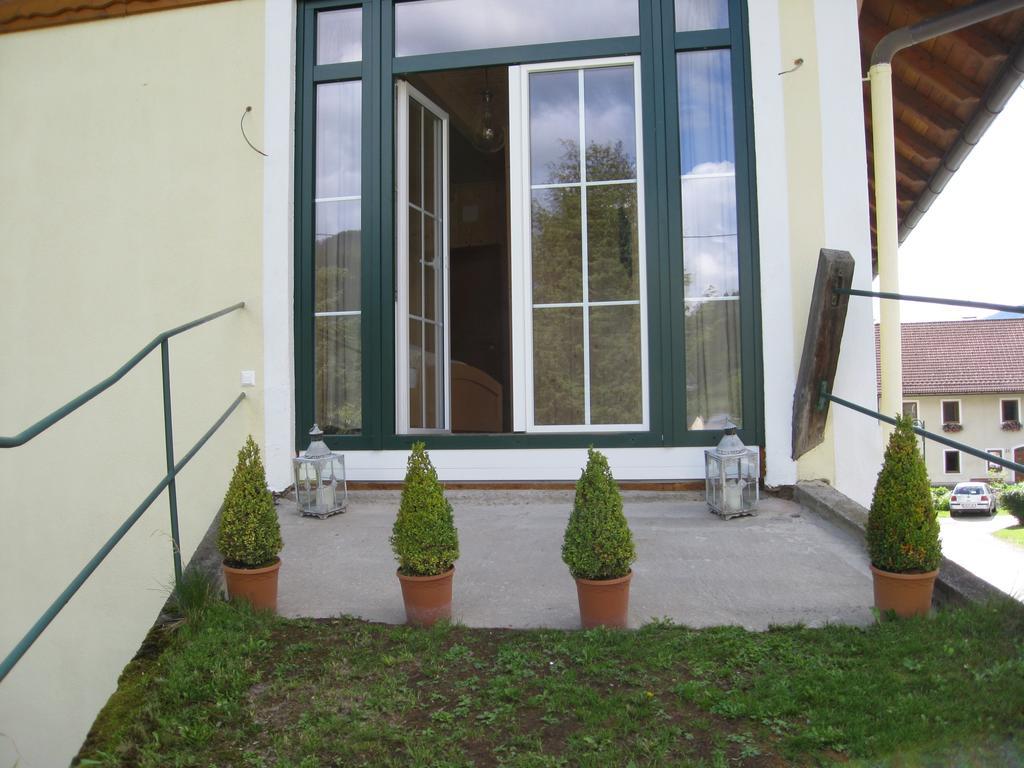 Haus 26 Weissbriach Bed & Breakfast Bagian luar foto